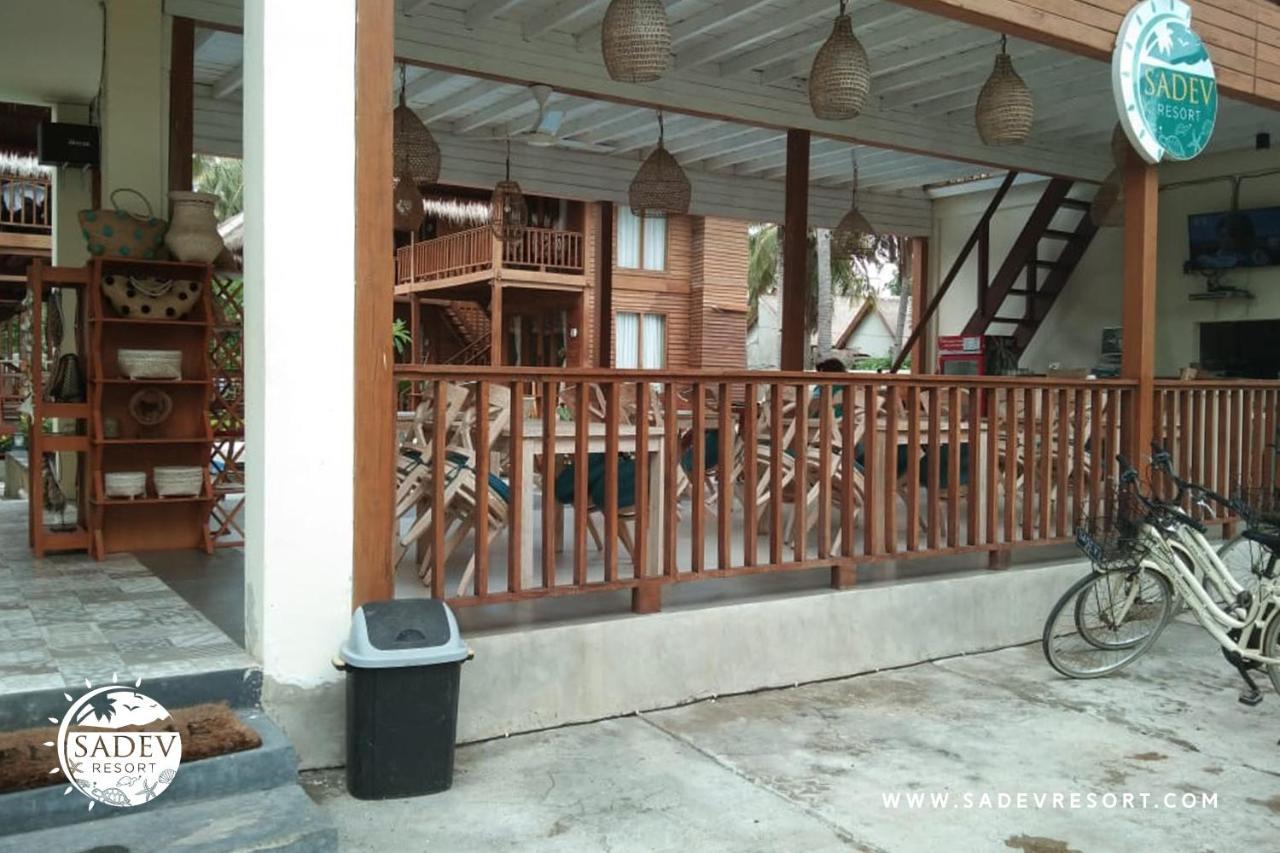 Sadev Resort Gili Trawangan Exterior foto